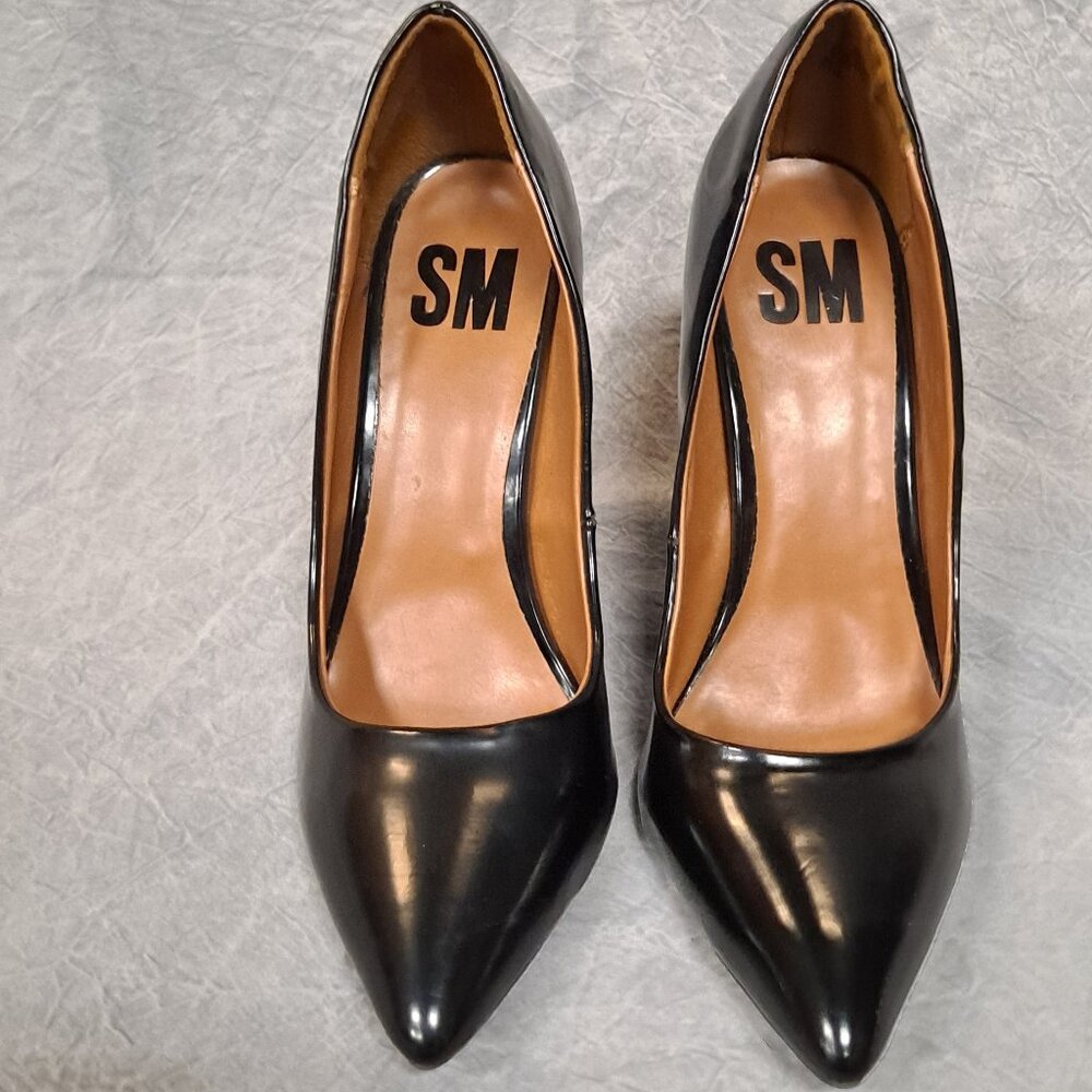 SM Steve Madden Black Patent Leather Heels 8M